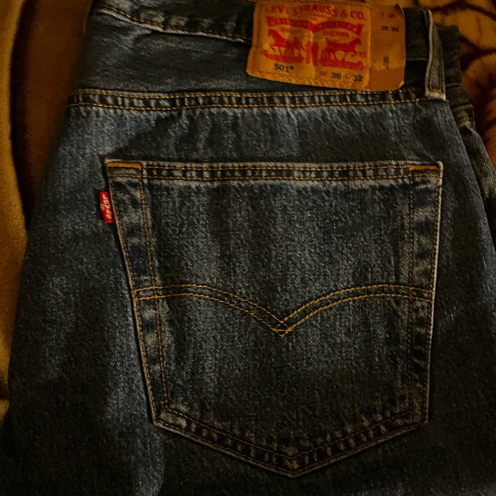 Levi’s jeans size 36x32